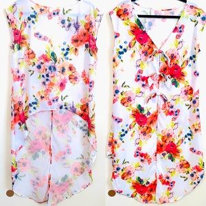 ✧⋆Sweet Pea✧ White Floral Bow Back Hi-Lo Blouse